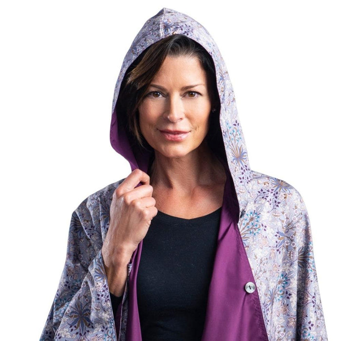 RAINCAPER PLUM/WILLIAM MORRIS HYACINTH TRAVEL CAPE