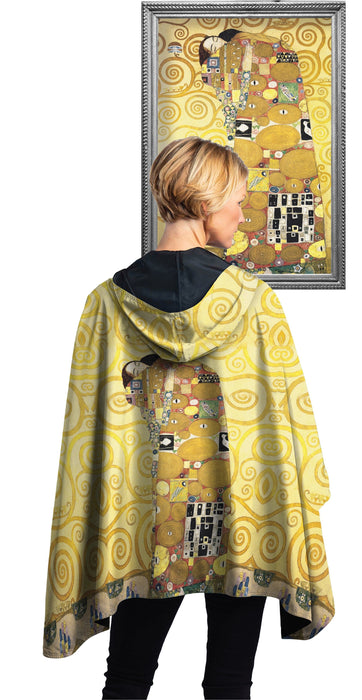 FINE ART RAINCAPER – GUSTAV KLIMT "THE KISS" TRAVEL CAPE