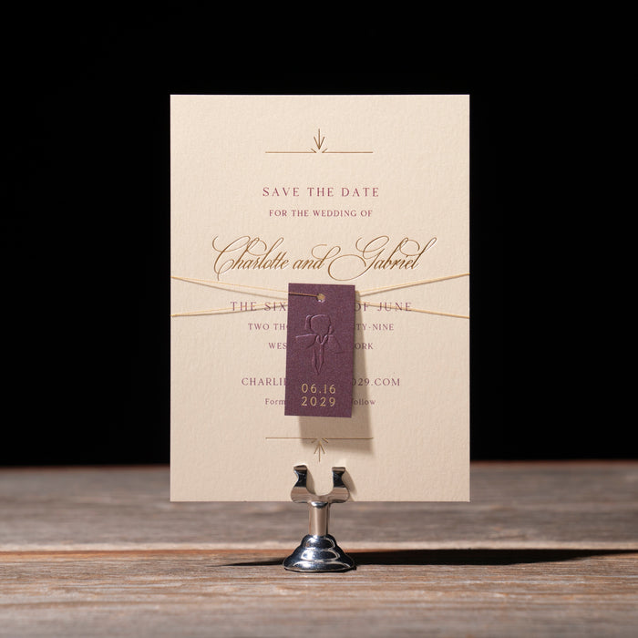 Amoret V.2 Save the Date